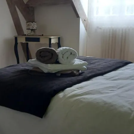 Suite Privee Dans Spacieuse Maison Du Perigord, Avec Piscine Bergerac Exterior foto